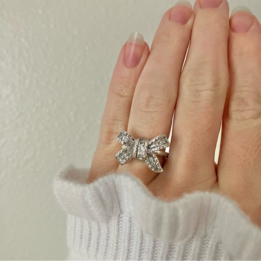 Silver Rhinestone Bow Glam Ring Girlhoodcore Coquette Femme Platinum Sparkly - Picture 1 of 12